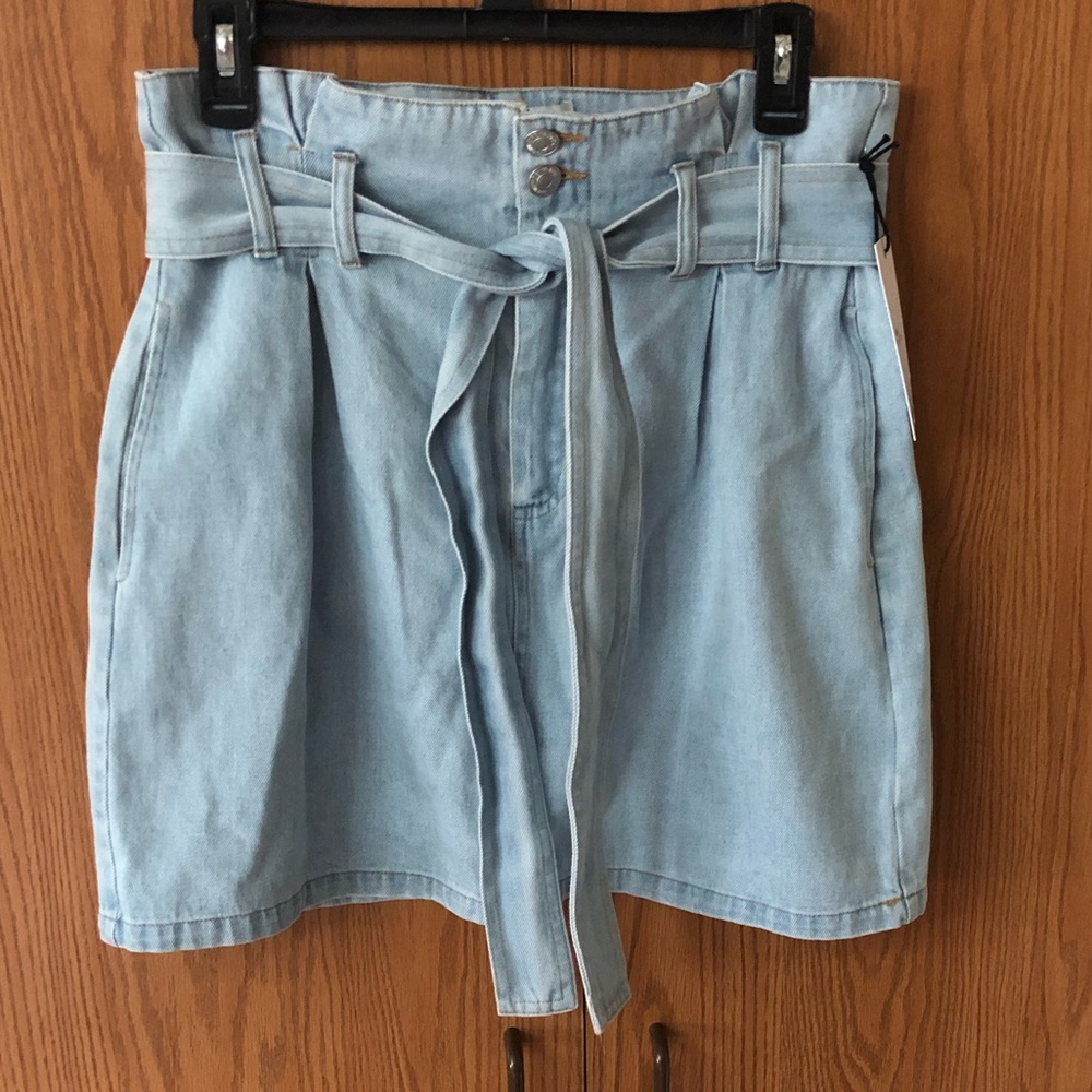 Paper bag skirt